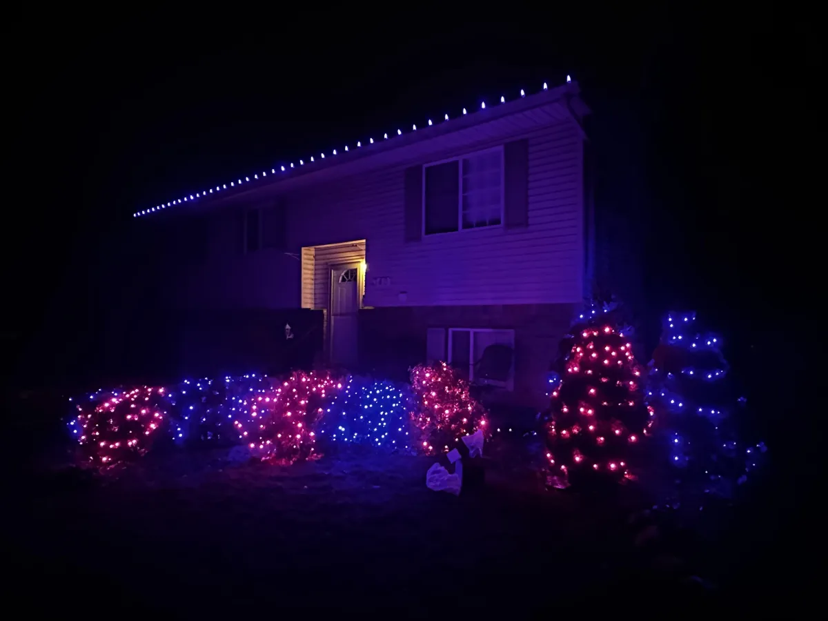 Holiday Lighting in Sterling Heights, MI