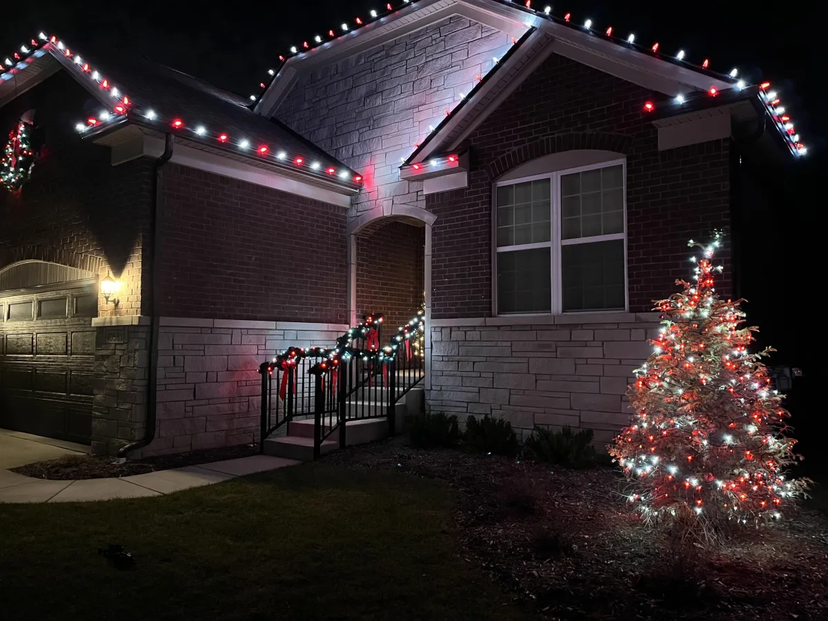 Commercial Christmas Lights Sterling Heights, MI