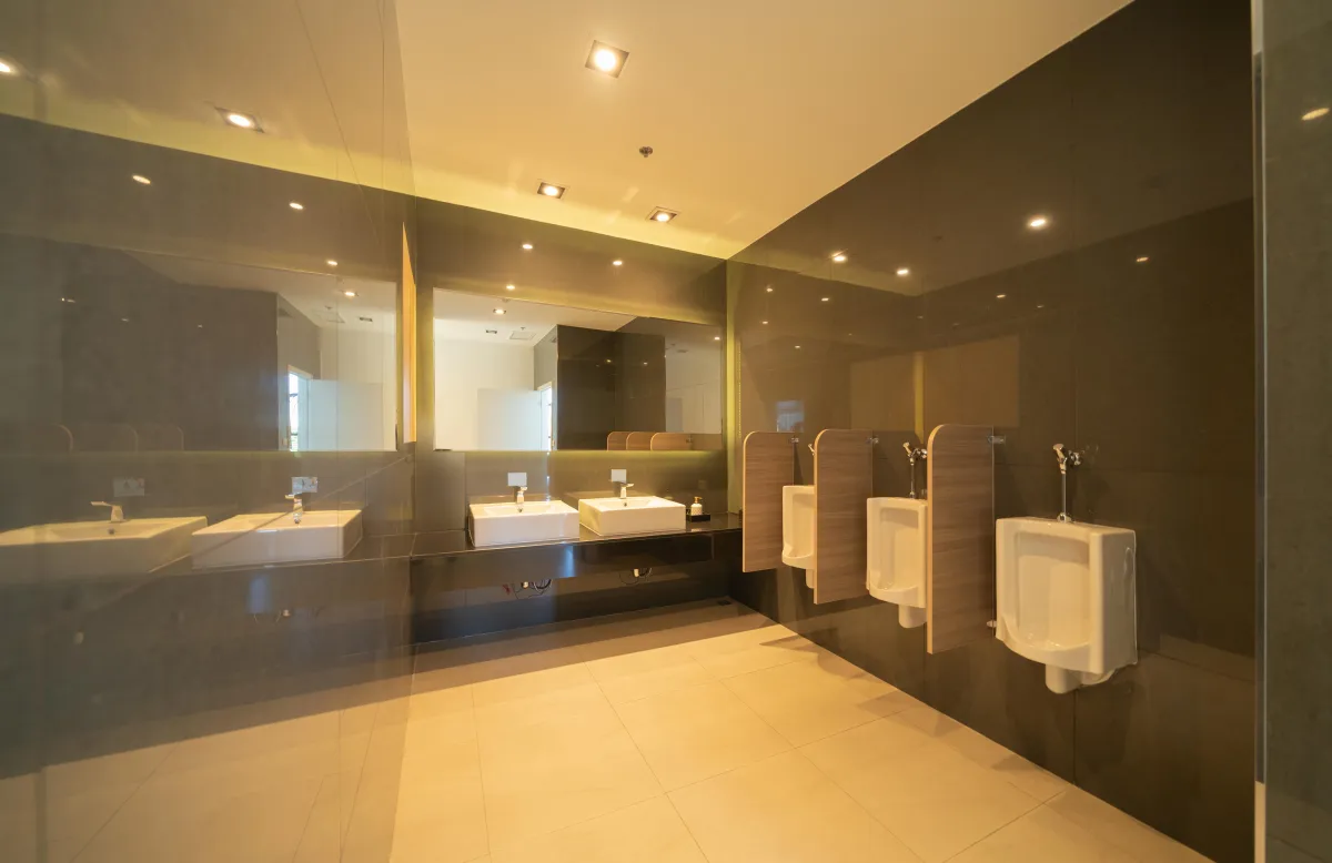 bathroom cleaning in Peabody MA