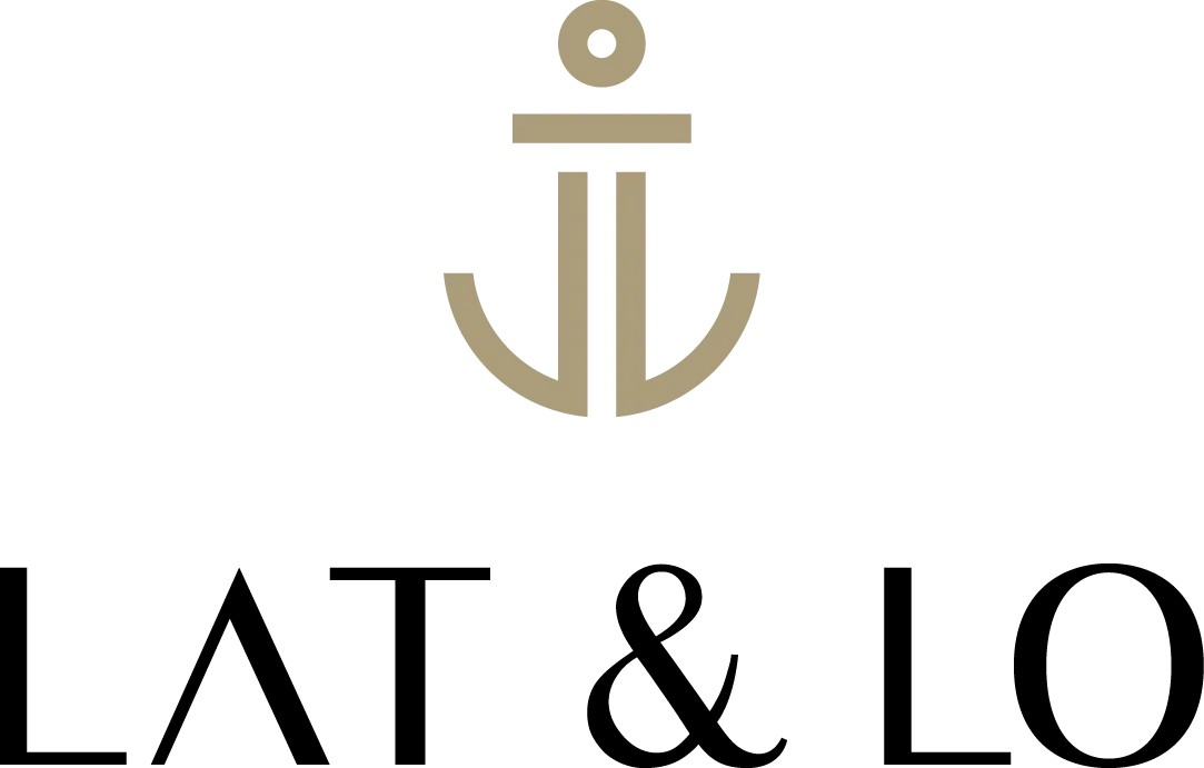 Lat & Lo Logo