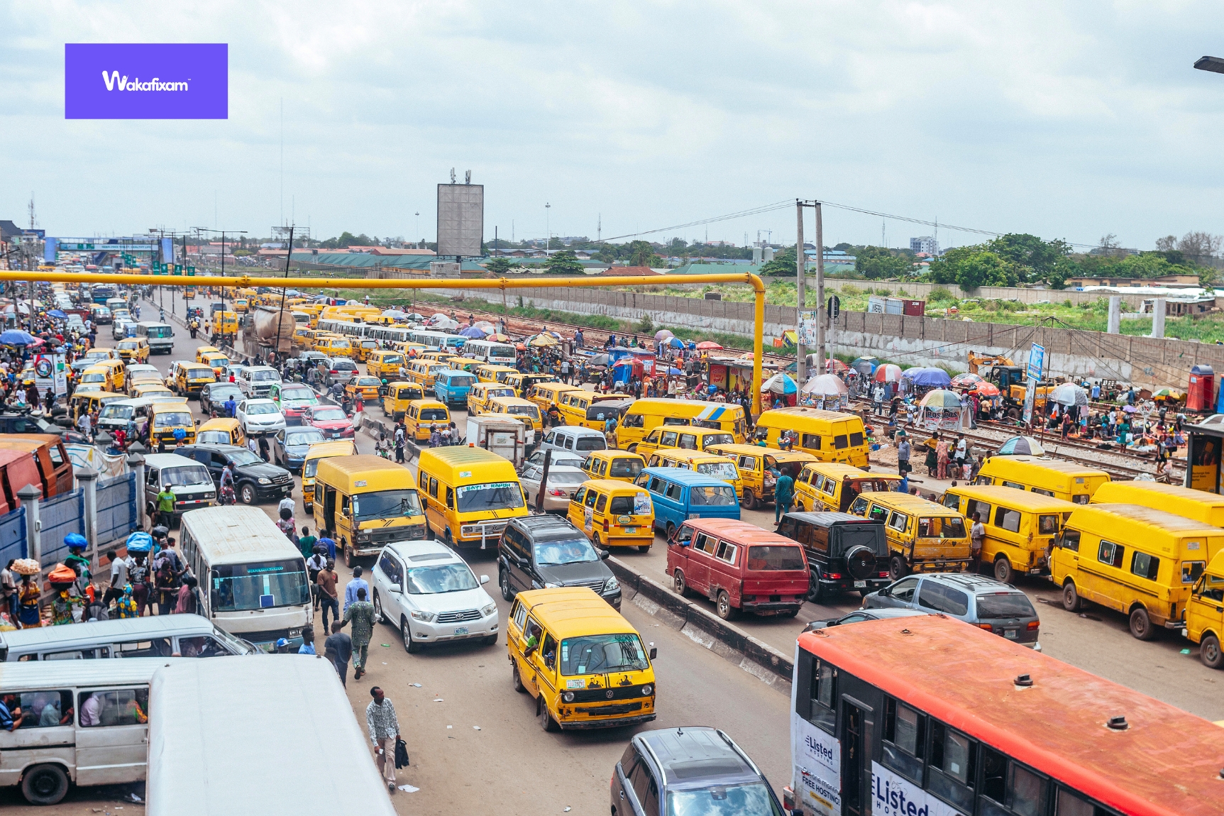 Why Your Car AC Stops Cooling in Traffic