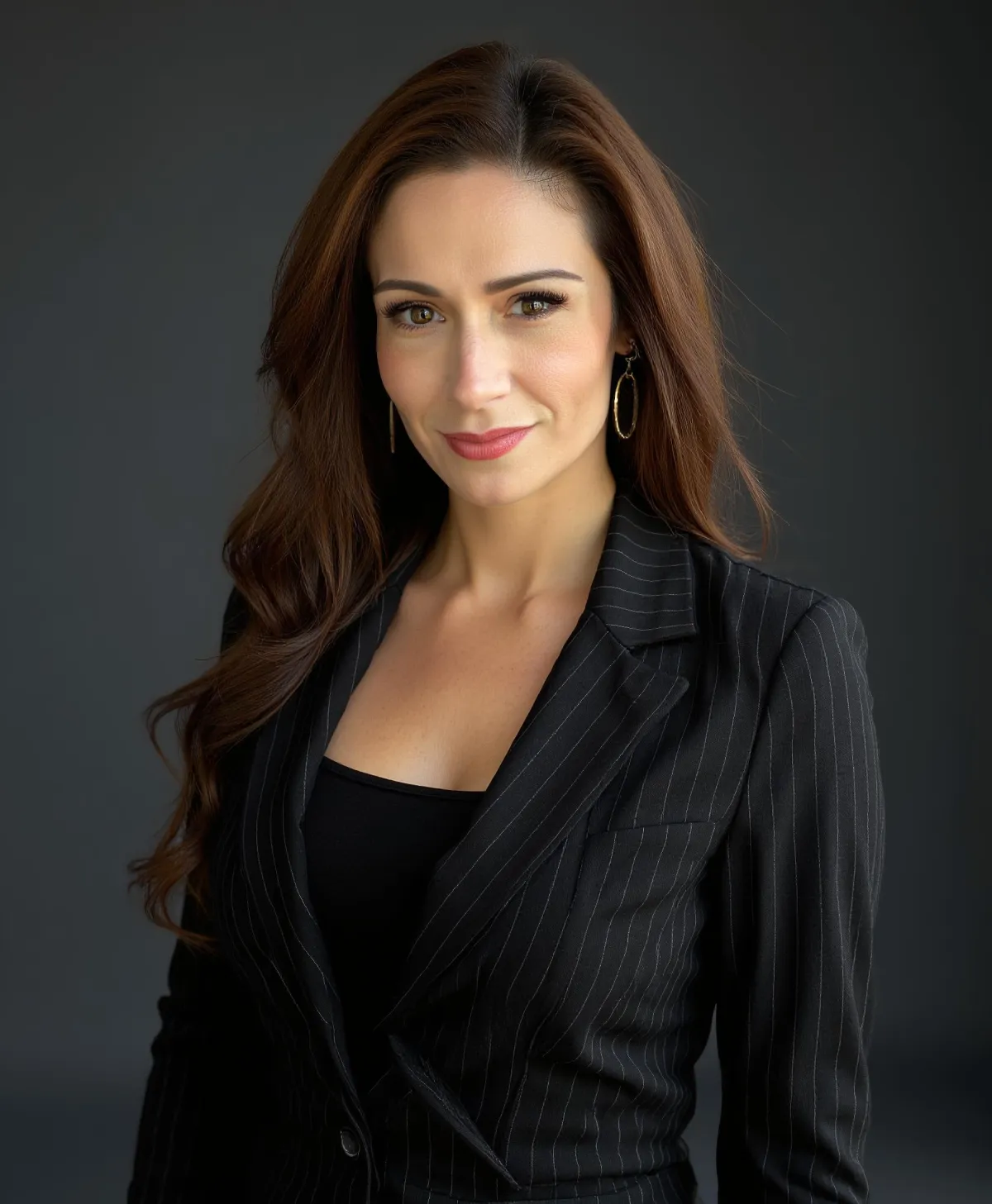 Lindsey Tong headshot