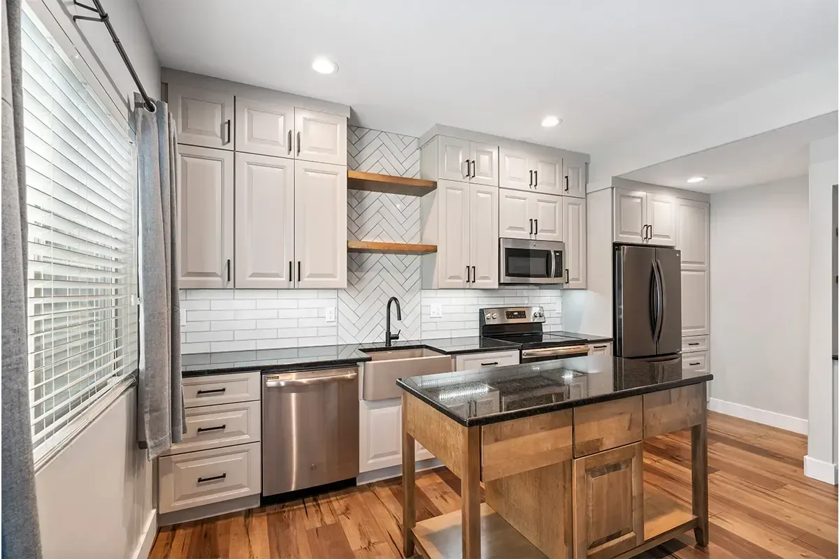 Estimated cost for a small Wall with Island kitchen layout in Fremont, NE - Signature Cabinet Studio