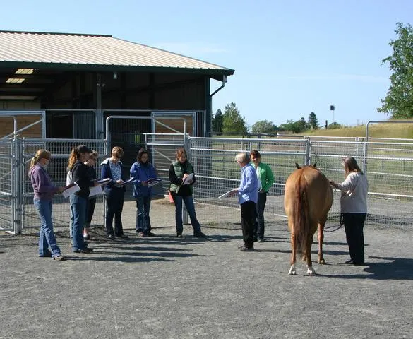 Diana Thompson with a group of students