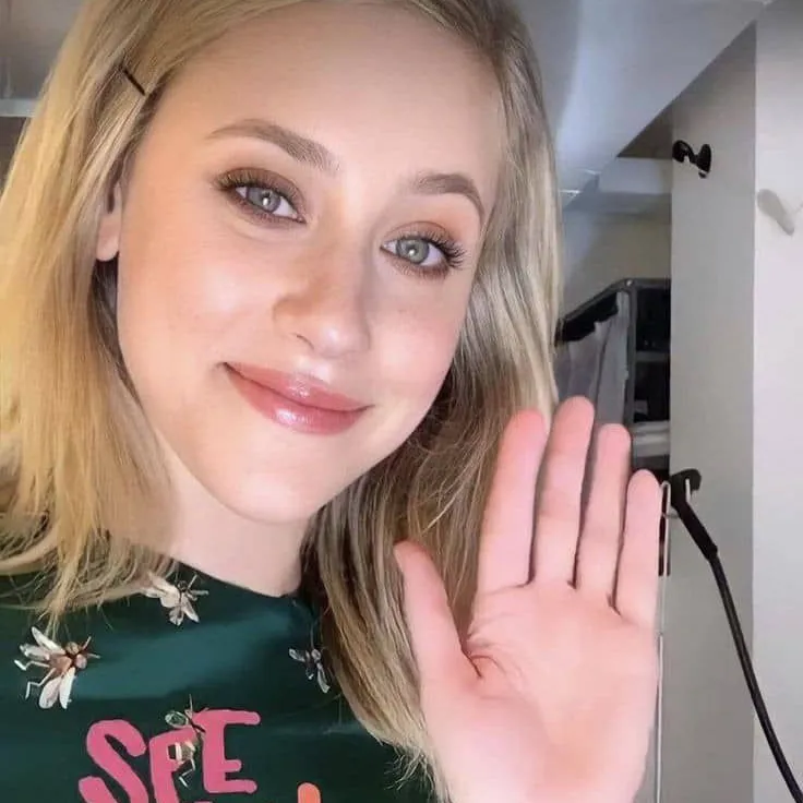 Je ne sais pas qui est cette personne.