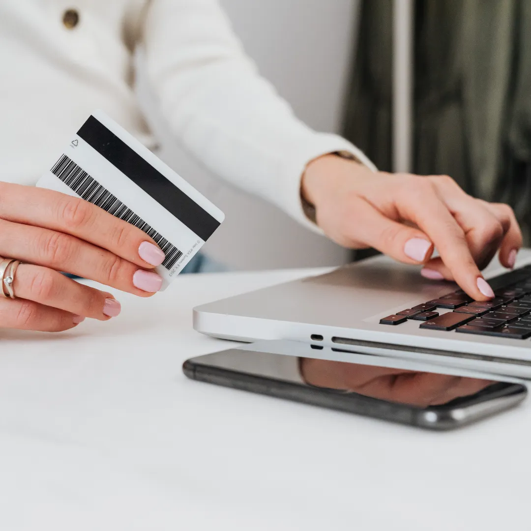 What Are 0% Interest Business Credit Cards?
