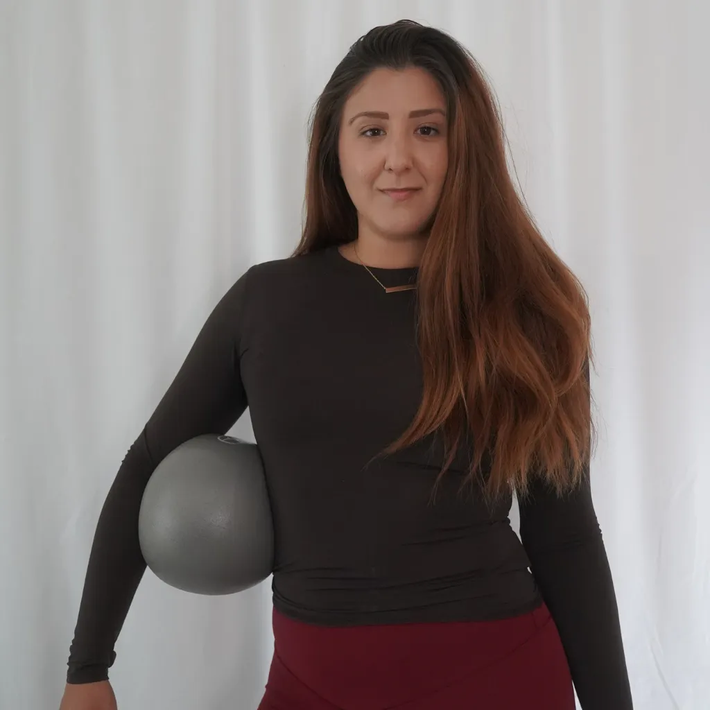 Headshot of Maya R., Boutique Owner