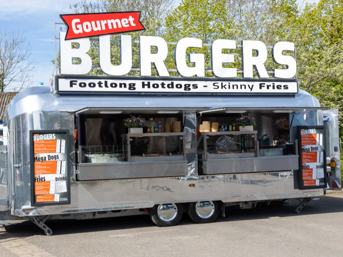 aistream-catering-trailer