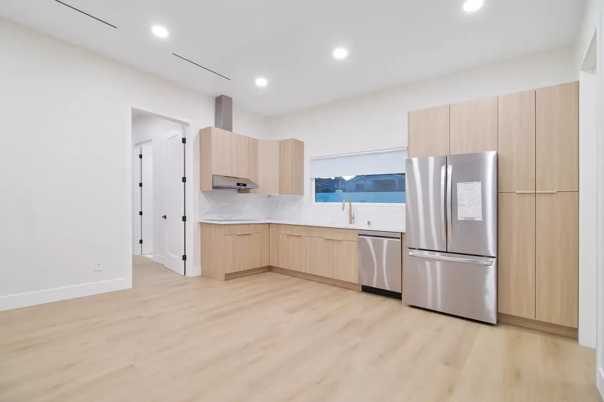 Charming 2-Bedroom Rental in Valencia, CA – Perfect for Modern Living