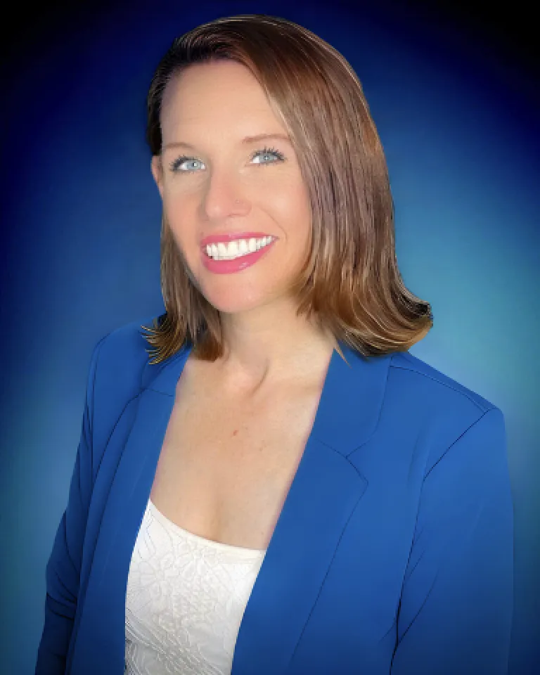 Coach providing GLP-1 metabolic health coaching