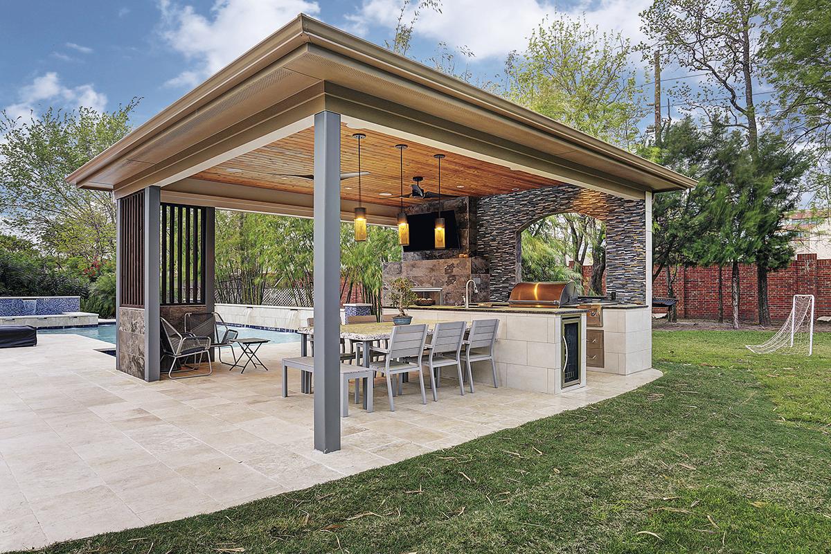 Dallas Concrete builds and installs Patio
