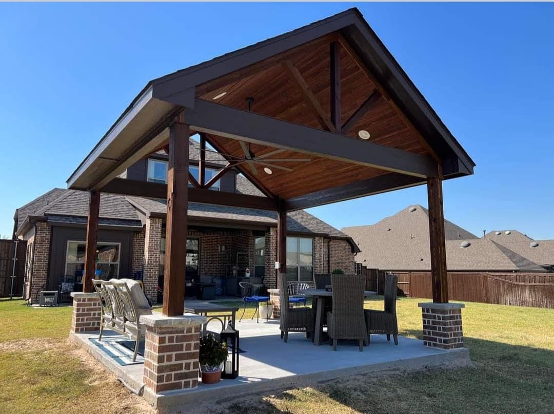 Custom Wood Deck Building Denton