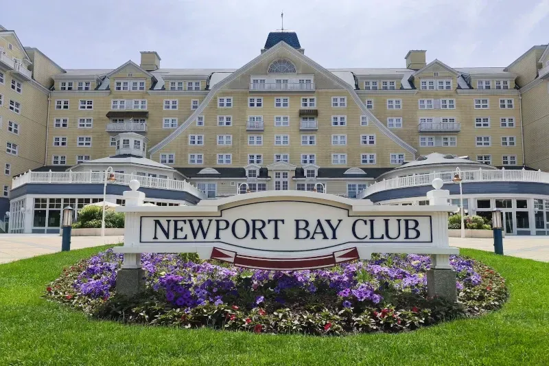 Disney Newport Bay Club: para quién merece realmente la pena este hotel en Disneyland Paris