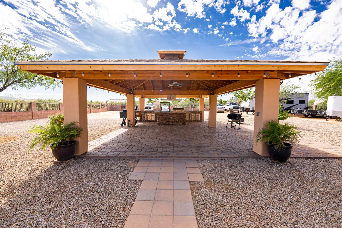Custom cedar deck with built-in seating in Tucson