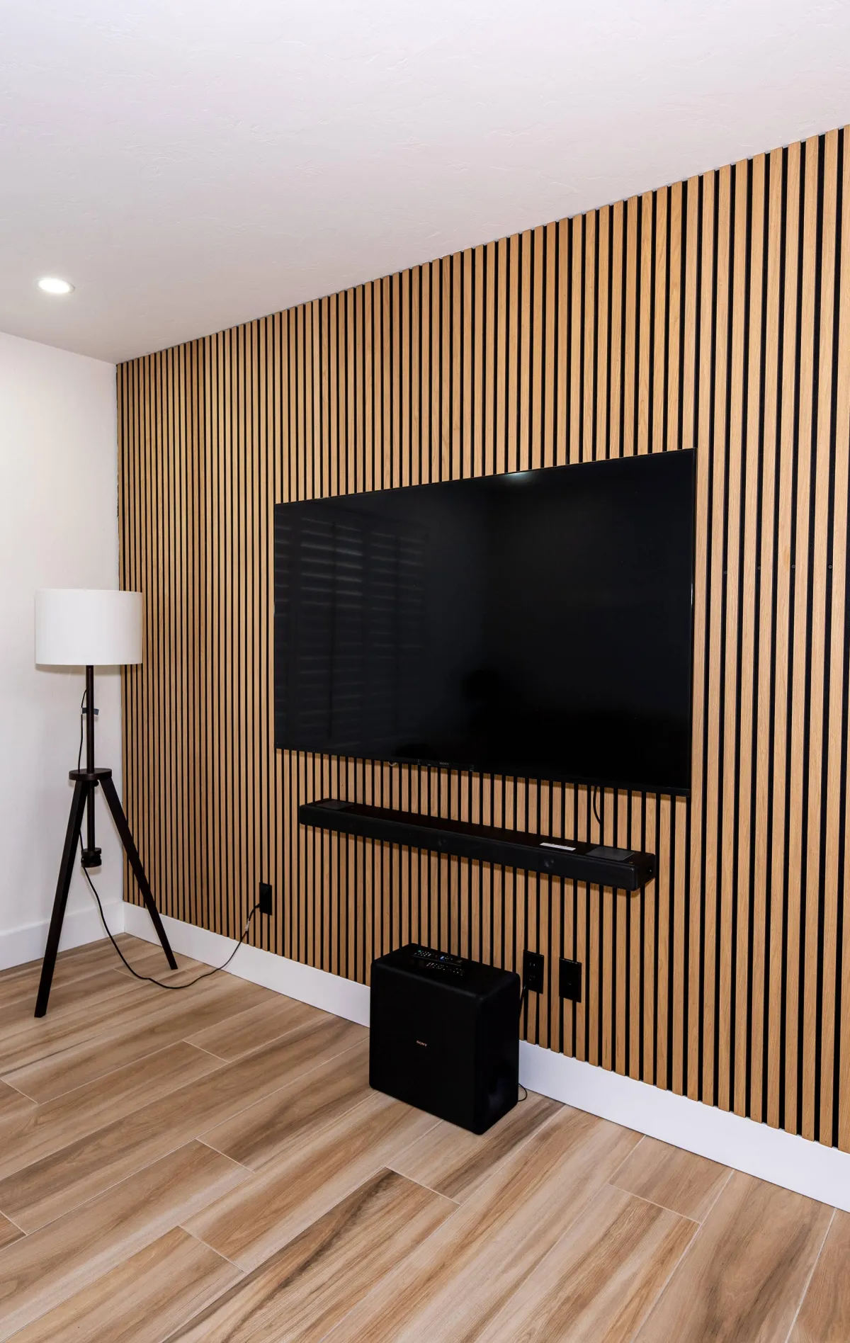 Living space with wooden coffee table and a grey couch