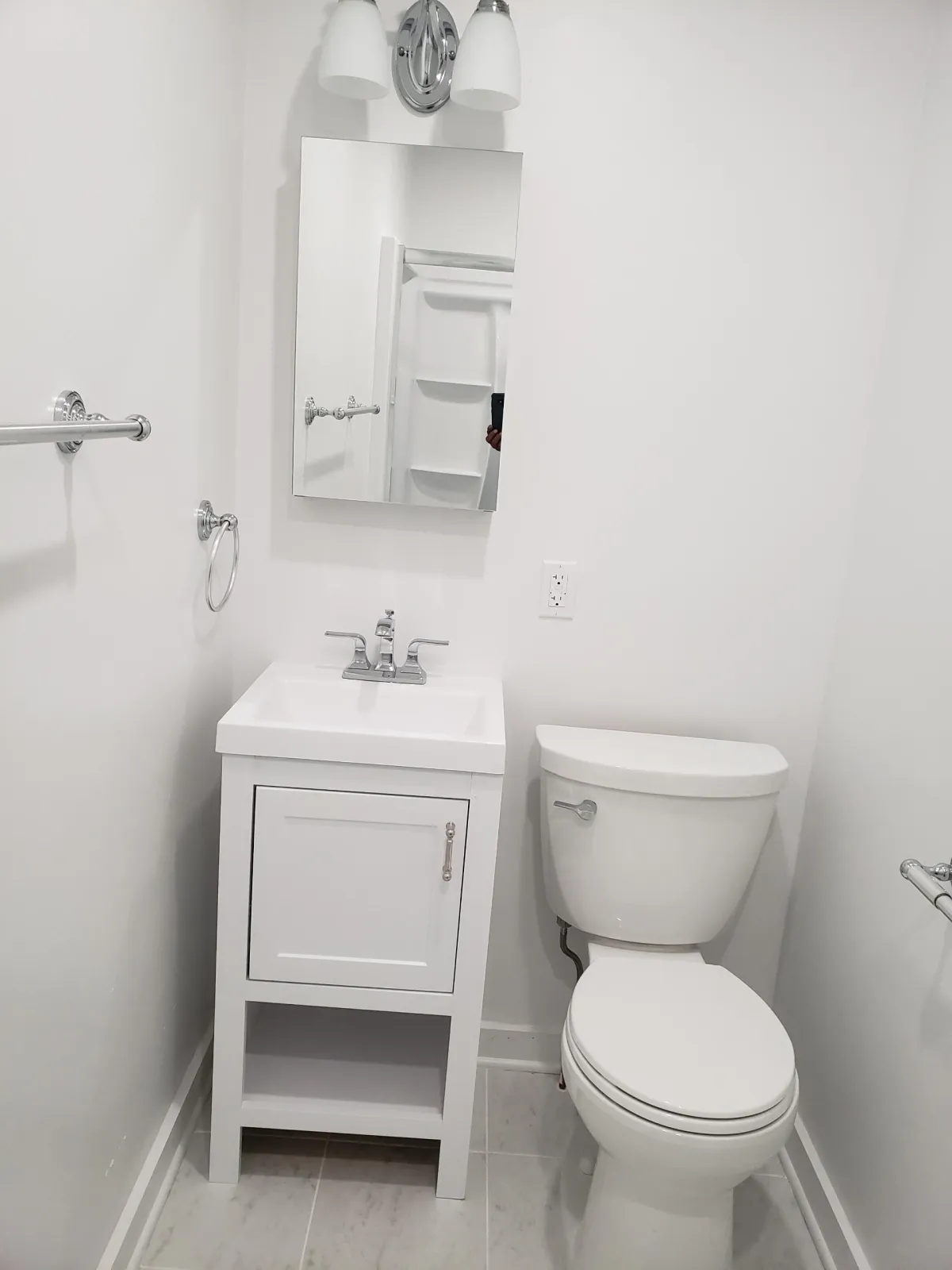 Stamford, CT Interior & Exterior Painting