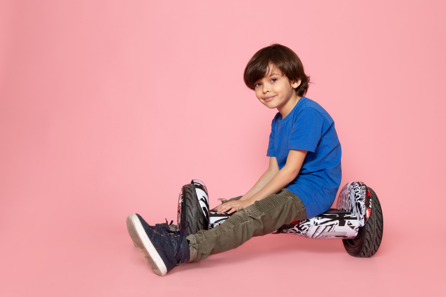 Kids’ Posture Clues: Backpacks, Screens, Sports, Home Checks, and Chiro