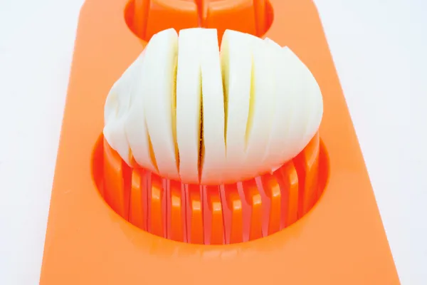 egg slicer