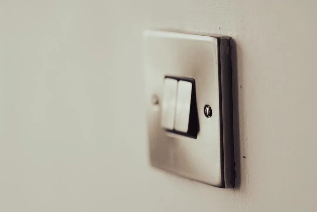 fix-light-switch