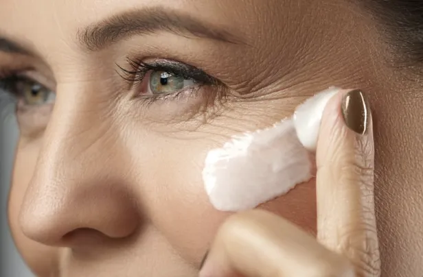 Dry vs Dehydrated Skin: The Difference & How to Treat Each | Expert Guide