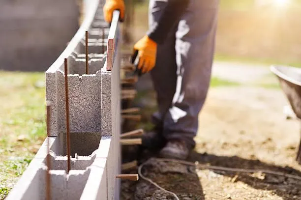 Concrete Sidewalk & Walkway