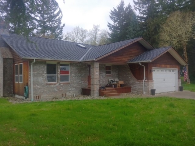 image of a new roof installation near hawks prairie in lacey wa