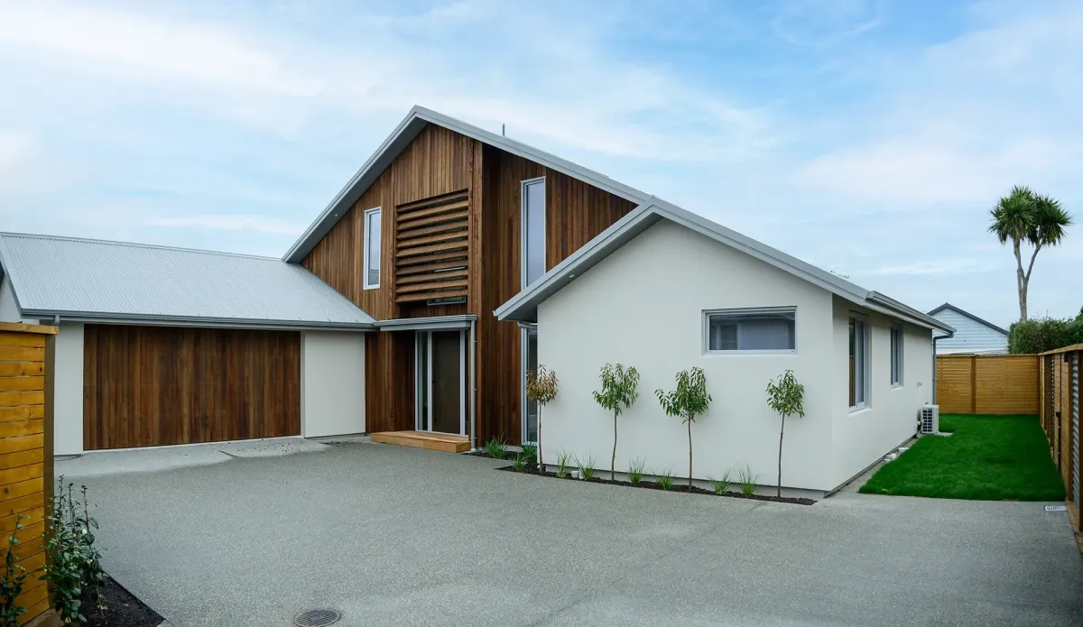 house built by smiths do build