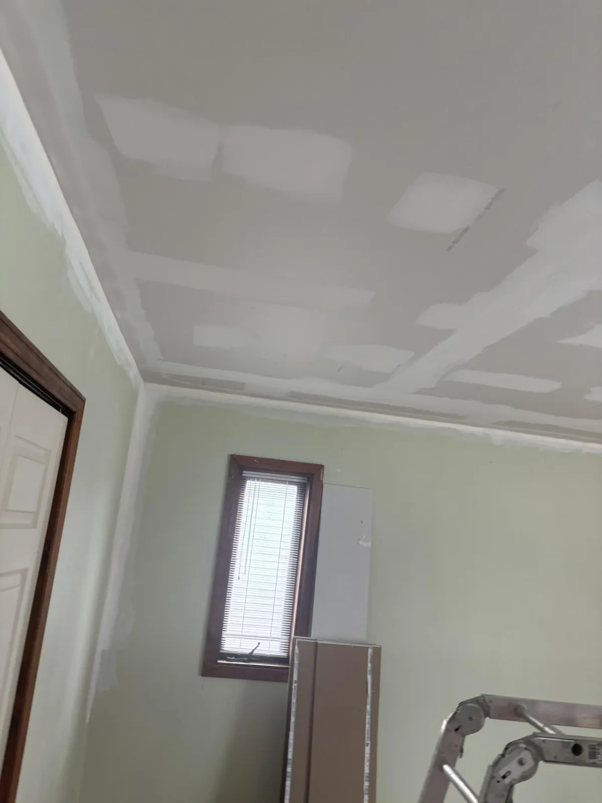 Drywall Repair and Surface Preparation in 