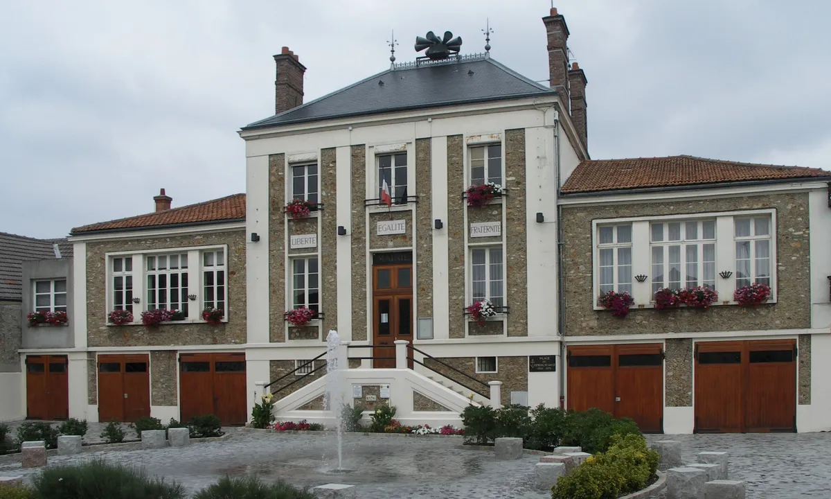 MADAME LOLINEDA FERNANDES - Massage shiatsu en cabinet et en entreprise - La Ville-du-Bois