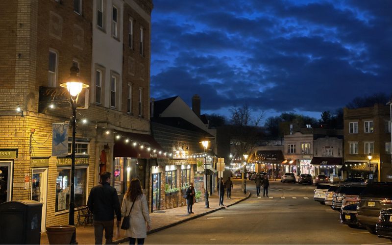 Maplewood restaurants and businesses