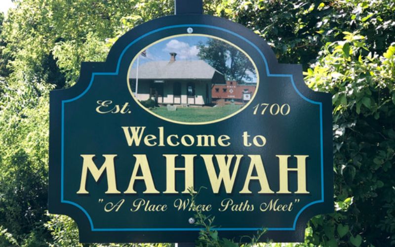 Mahwah, NJ Town Sign