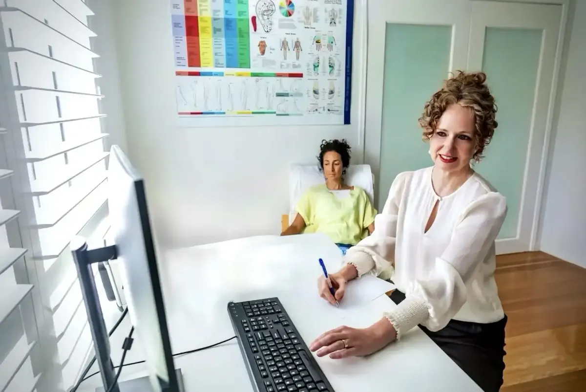 Looking for a Clinical Appointment with Jenny?