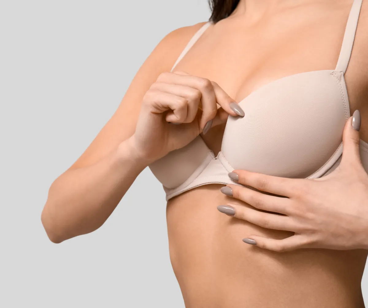 Mellplasztika: mellnagyobbítás és formálás a legmodernebb technikákkal