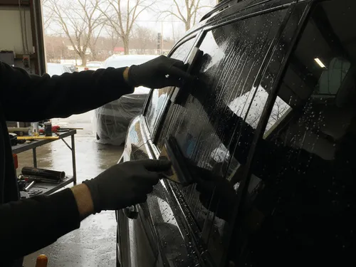 Aurora, ON Automotive Window Tint