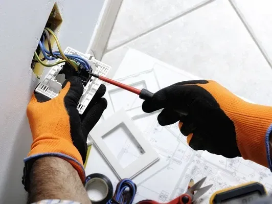 Remodeler, Newport, NC 