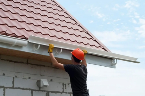 Seamless gutter installation in Tampa FL