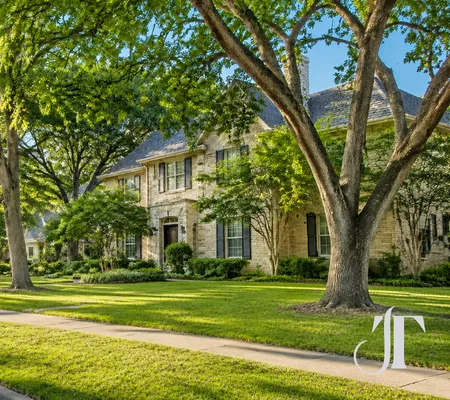 Living in Bellaire, TX: Home Buying Insights