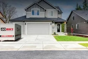 Athens Concrete builds and installs Driveway.