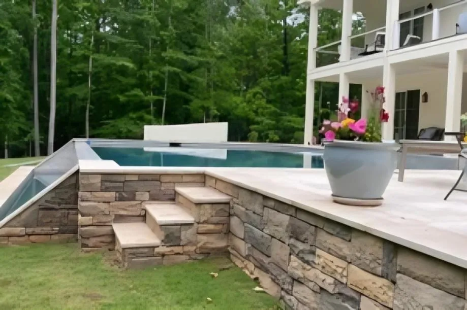 Athens builds and installs Pool