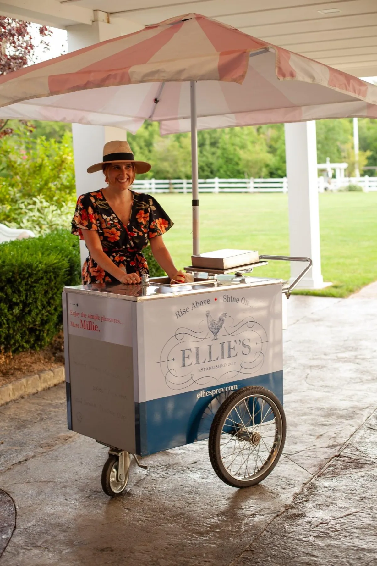 Ice Cream Vendor for Weddings