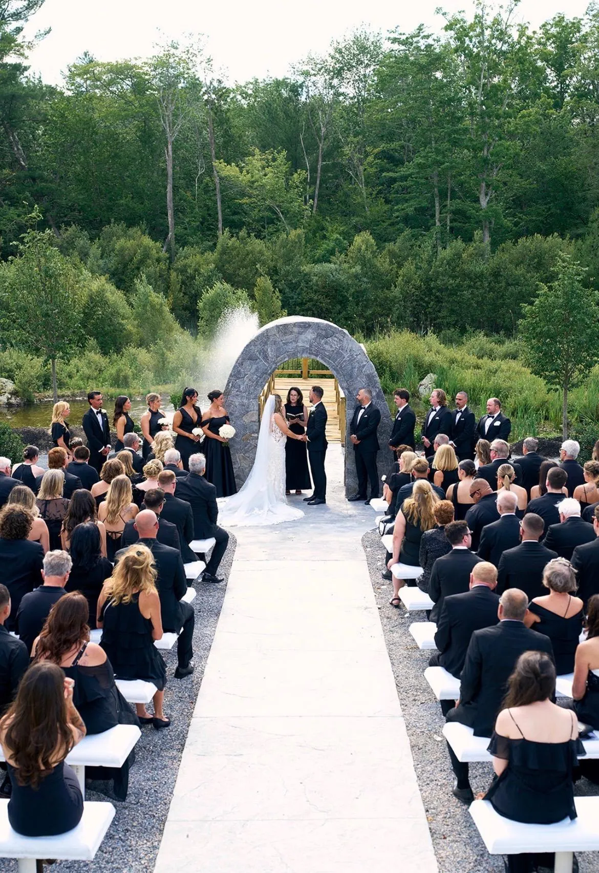 barn wedding decor