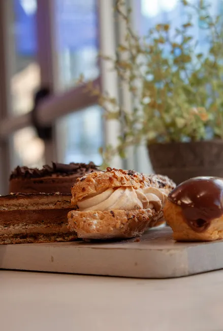 Cinnamon graham whipped cream, ganache, graham crackers in Liberty Township