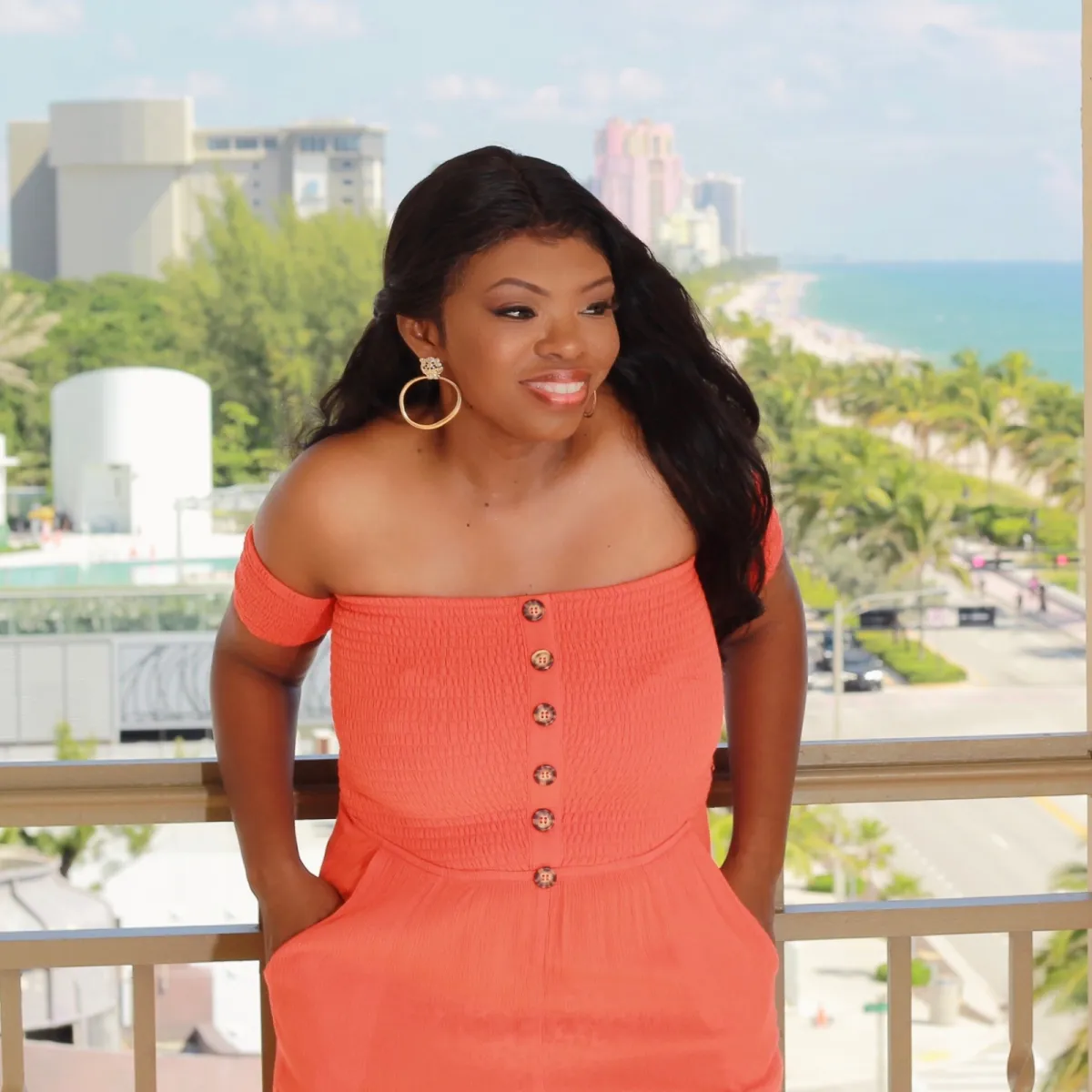 Breathe neon signage