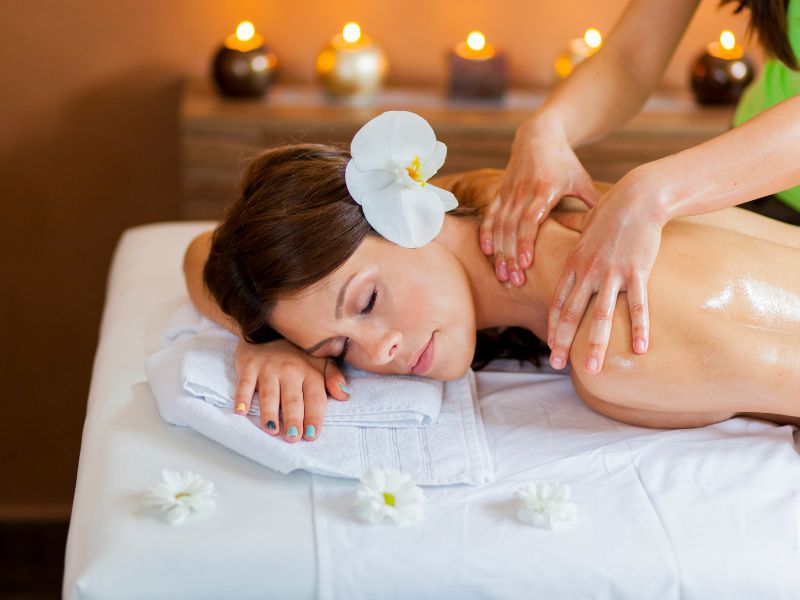 Hot Stone Massage in