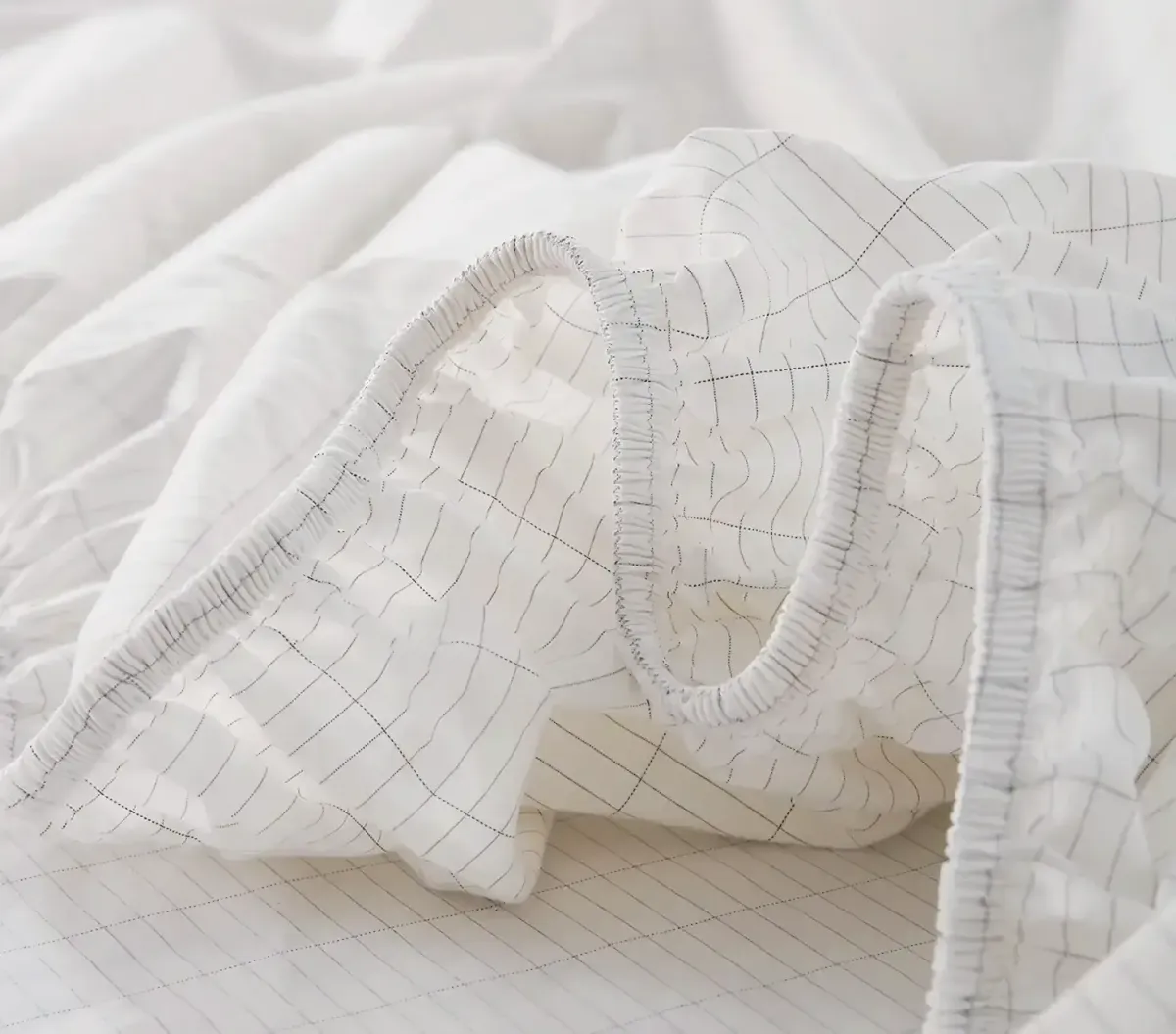 Introduction BareEarth Grounding Bed Sheets