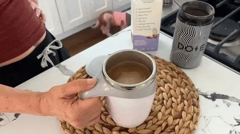 Introduction MixMate Mug