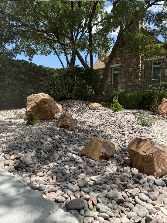 Horizon City Rock installation