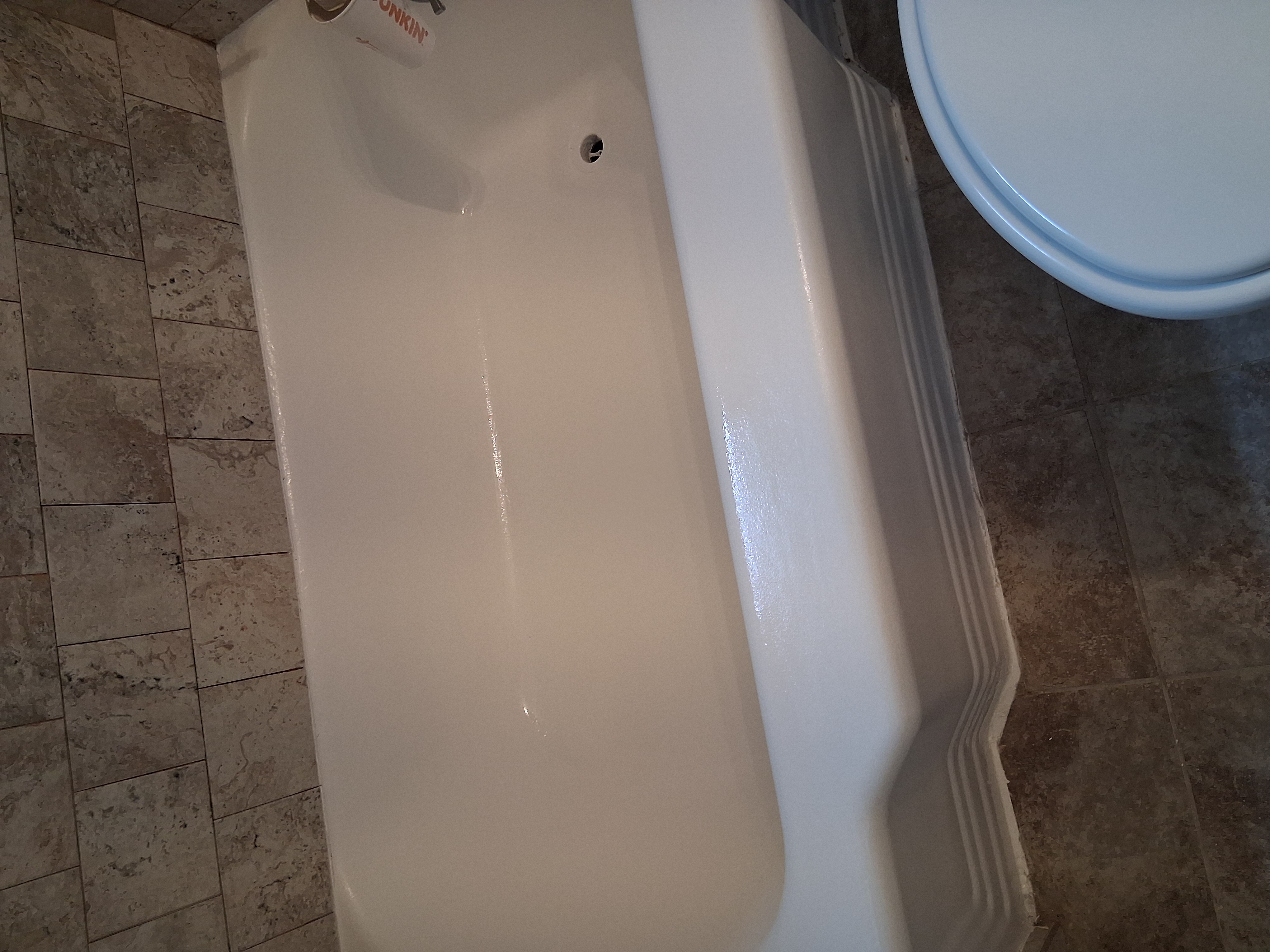 Bathtub resurfacing and wall tile project done y Paladin Bathub Resurfacing in Union City, NJ
