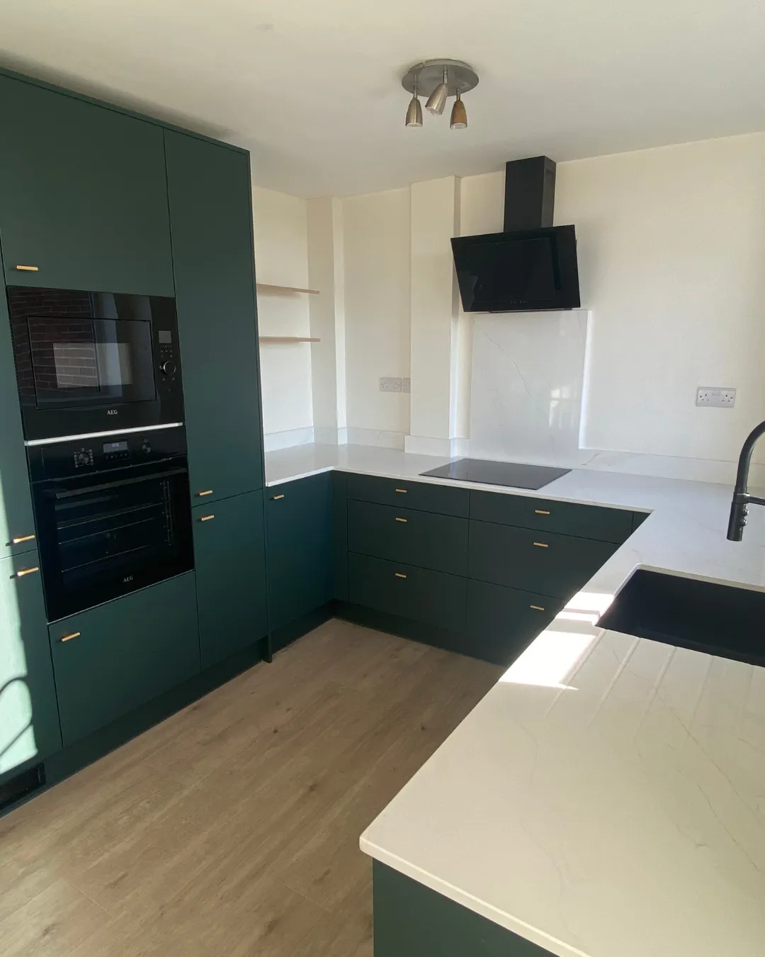 kitchen fitter bristol