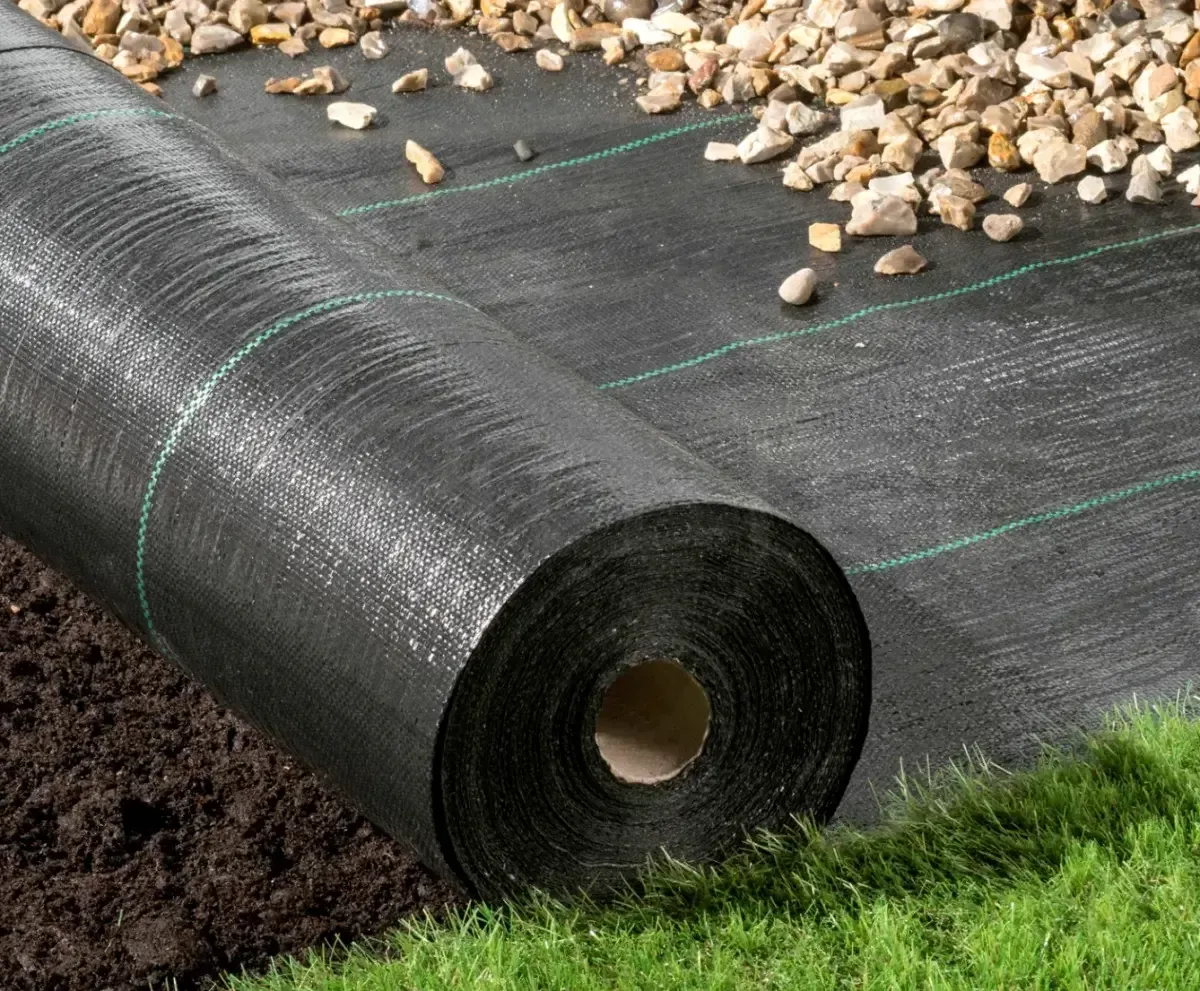 Landscape fabric for weed control